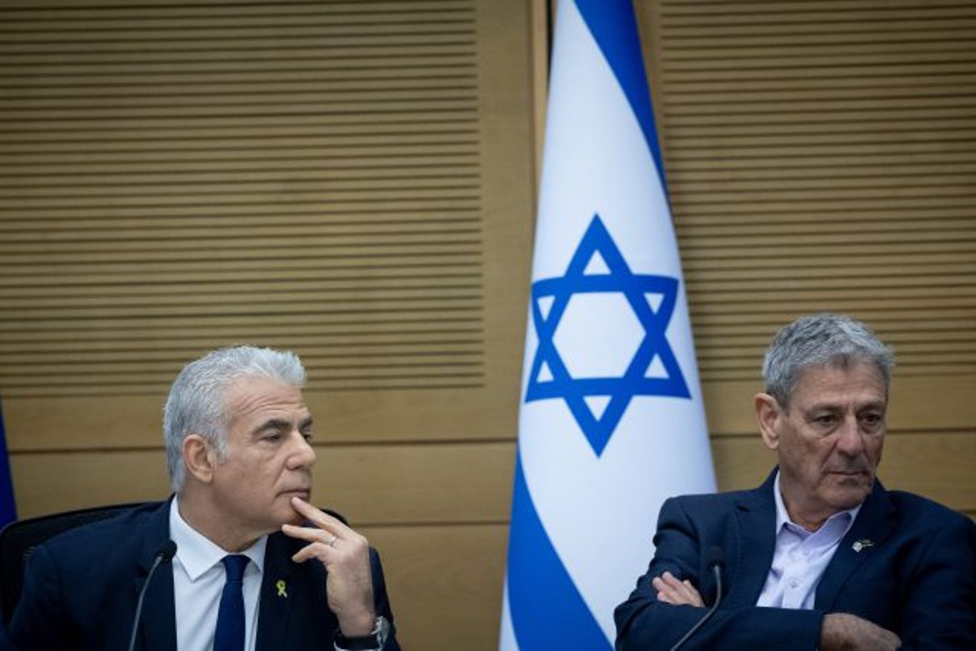 בן ברק ולפיד, ארכיון
