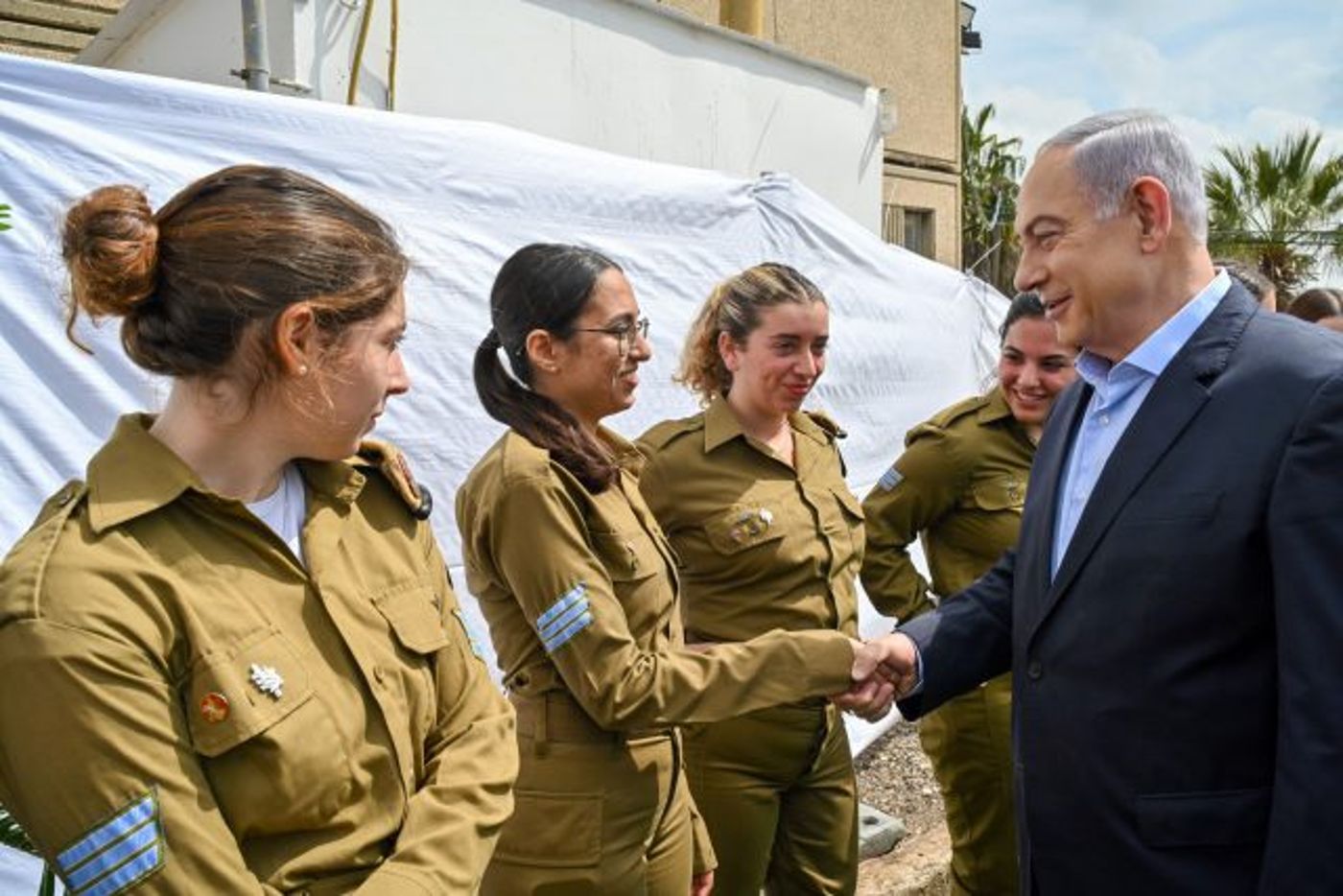 נתניהו בביקורו (קובי גדעון/לעמ)
