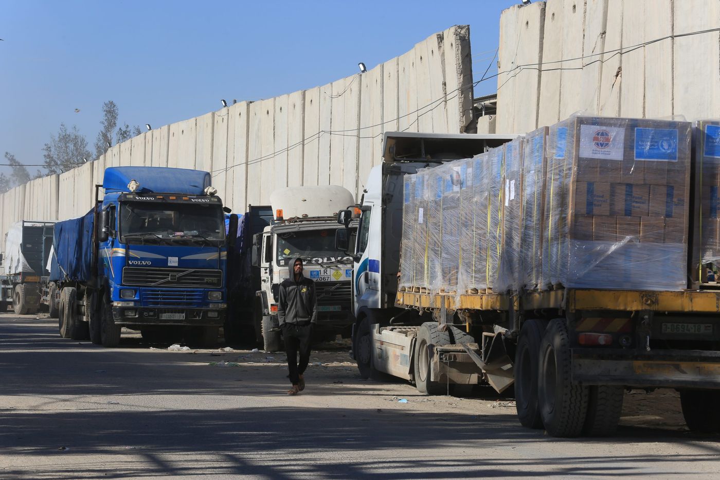 צה"ל הכחיש את הדיווחים על ירי לעבר משאיות הסיוע