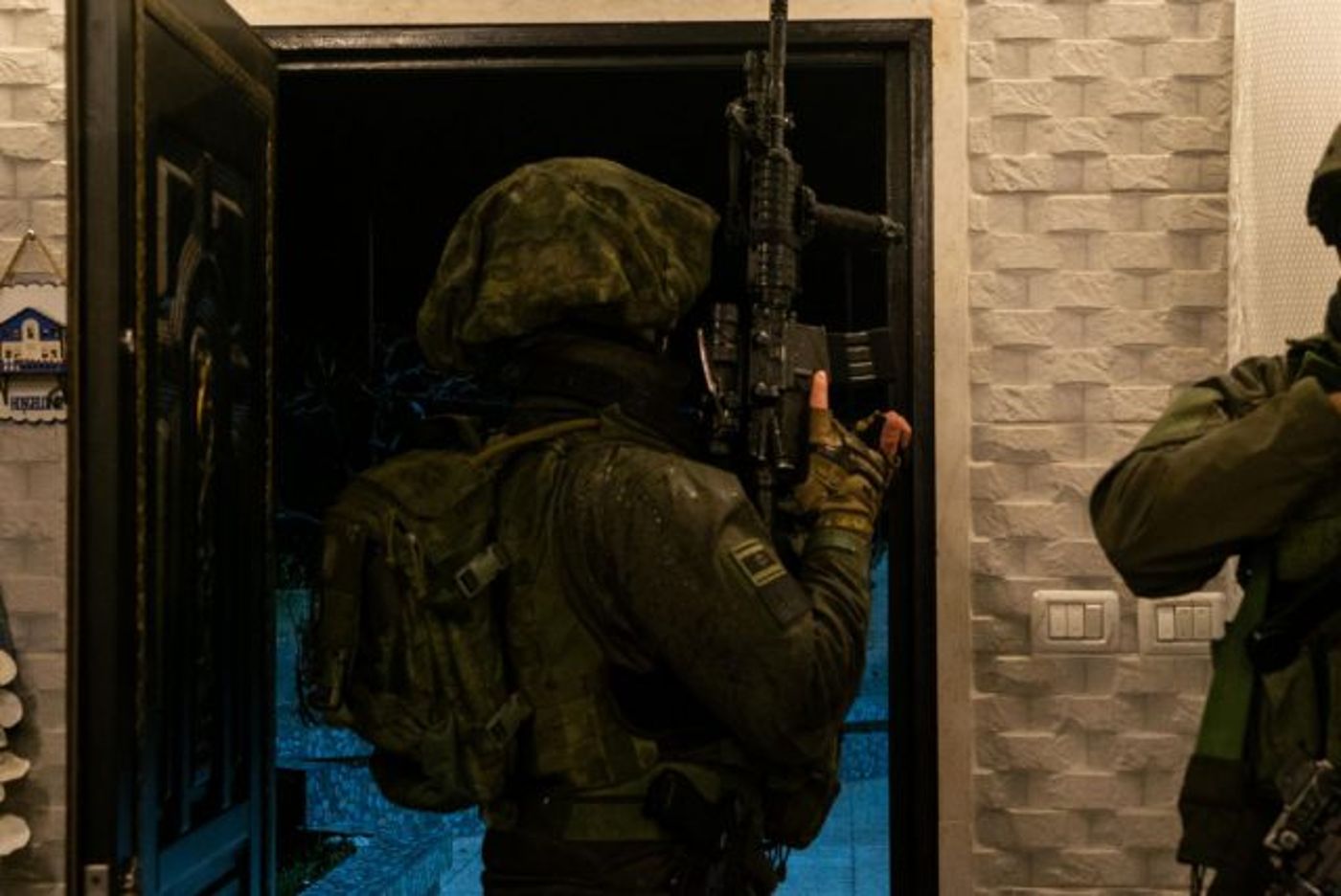 9 מבוקשים נעצרו ביו"ש, מטעני חבלה הושמדו בשכם