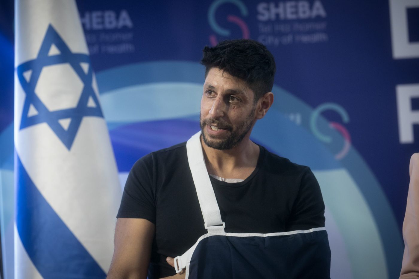 "אחרי החושך שעברתי": עידן עמדי בשיר חדש לראשונה מאז הפציעה