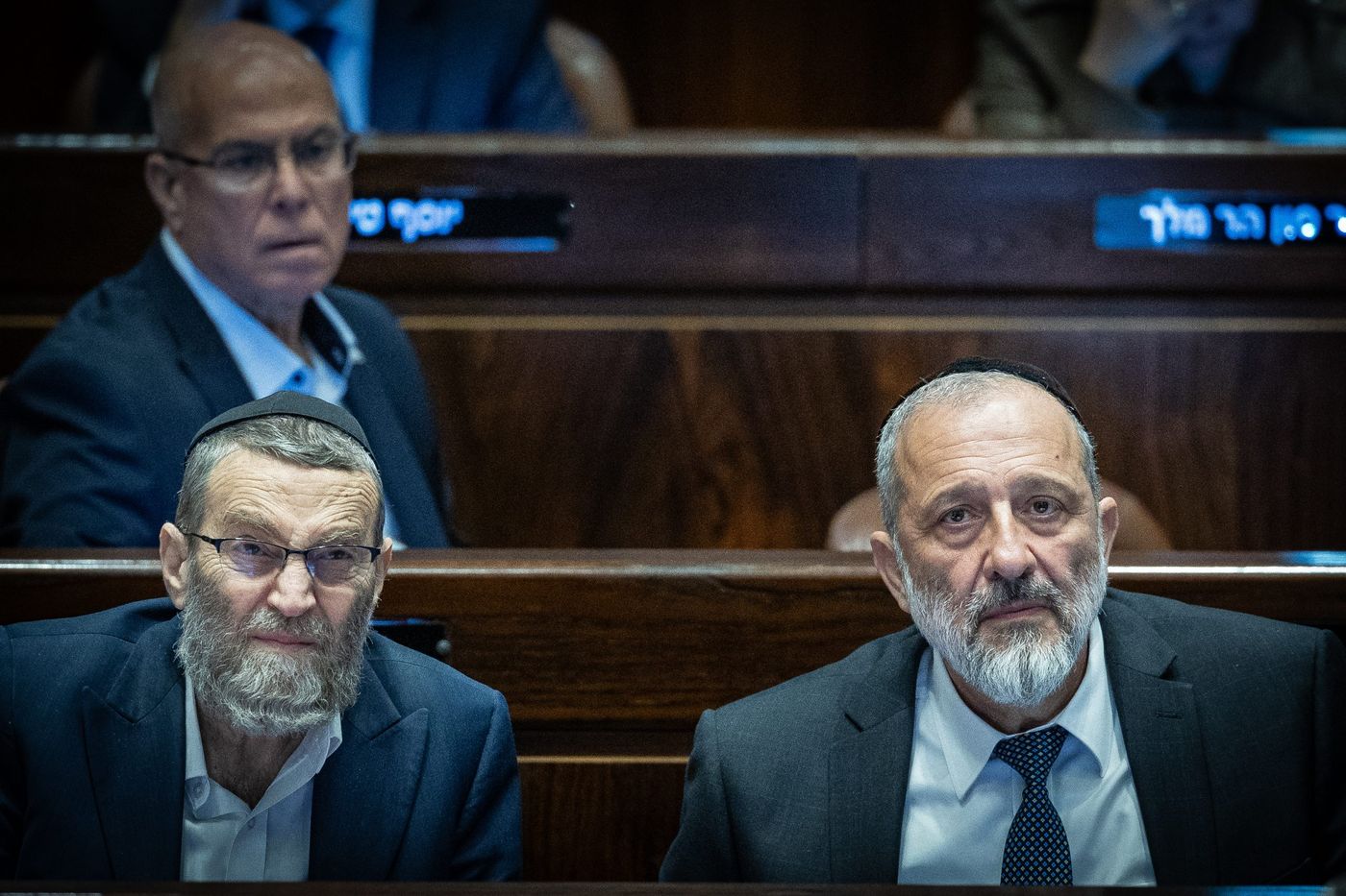 ניר ברקת: "צריך לחכות עם הזעזועים לאחרי המלחמה"