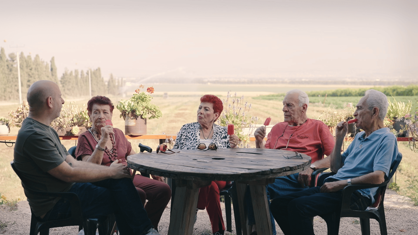 "אני פתאום כלום": הגיל השלישי מגיעים ל"טאבו"