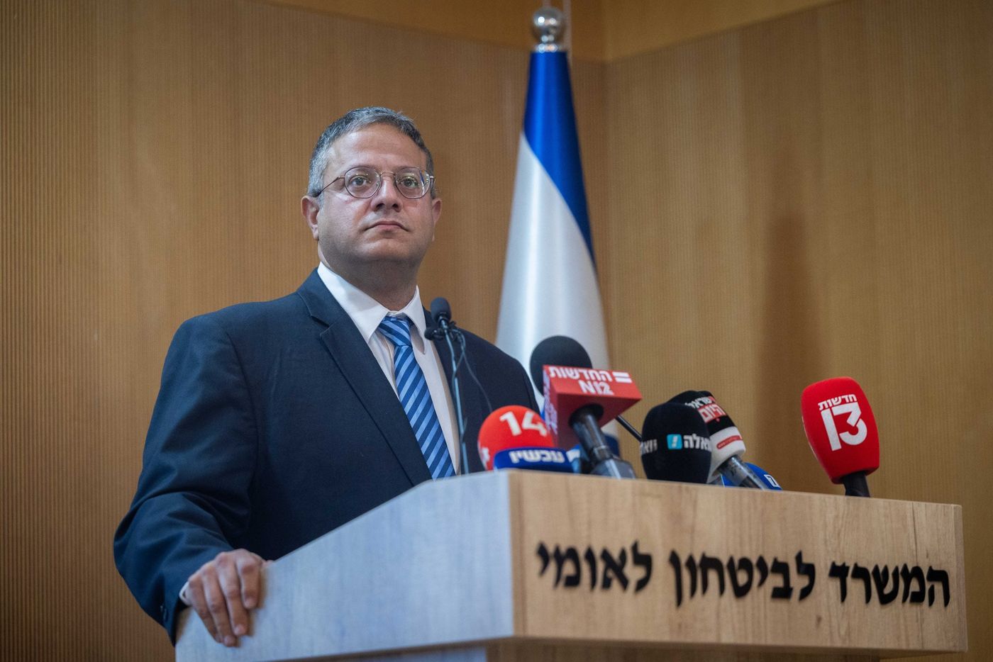 בן גביר, טענות כלפי גלנט