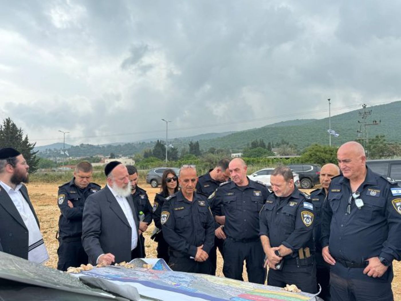 למרות ההמלצה להדחה: המפכ"ל נערך להילולה במירון
