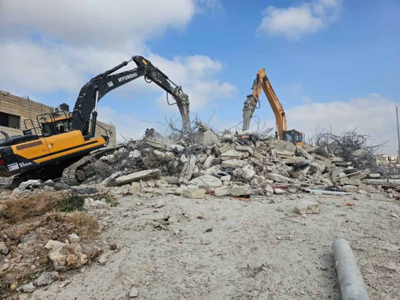 מבנה האבן שנהרס (קרדיט: המנהל האזרחי)