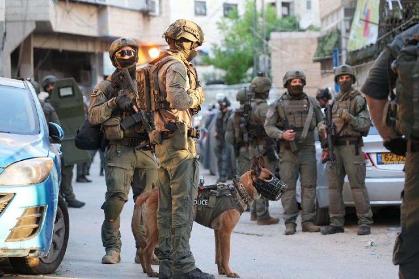 צפו: הכוחות הורסים את בית המחבל מהפיגוע בבני ראם