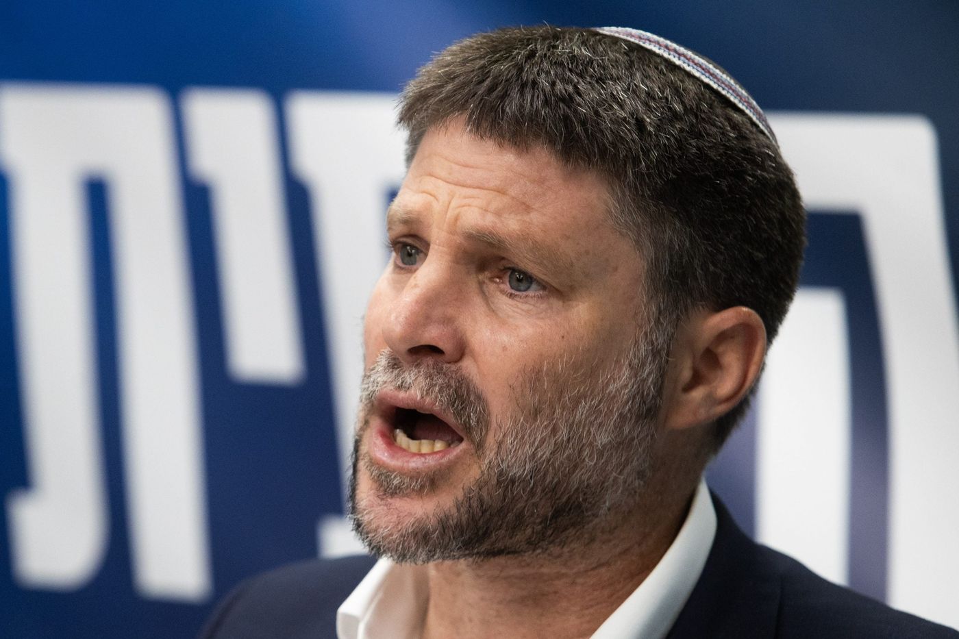 ההורדה בגלל המלחמה, סמוטריץ'