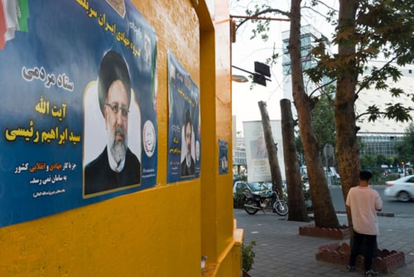 דיווח: הופסקו החיפושים אחרי המסוק של נשיא איראן