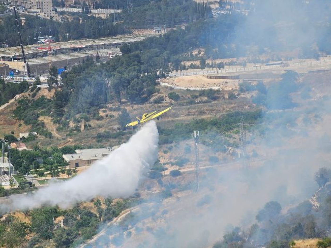 שריפה עוצמתית בירושלים: מטוסי כיבוי הוזנקו לזירה