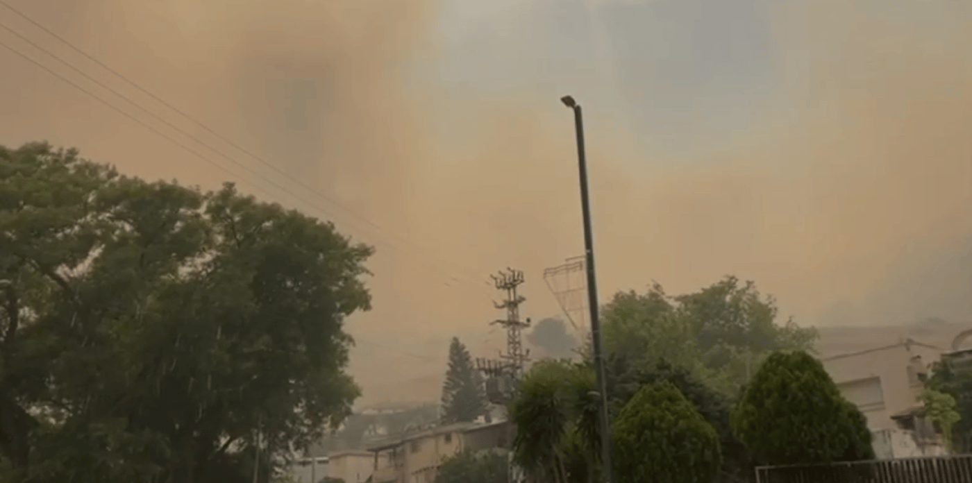 אש בצפון: שריפת ענק מסביב לקריית שמונה