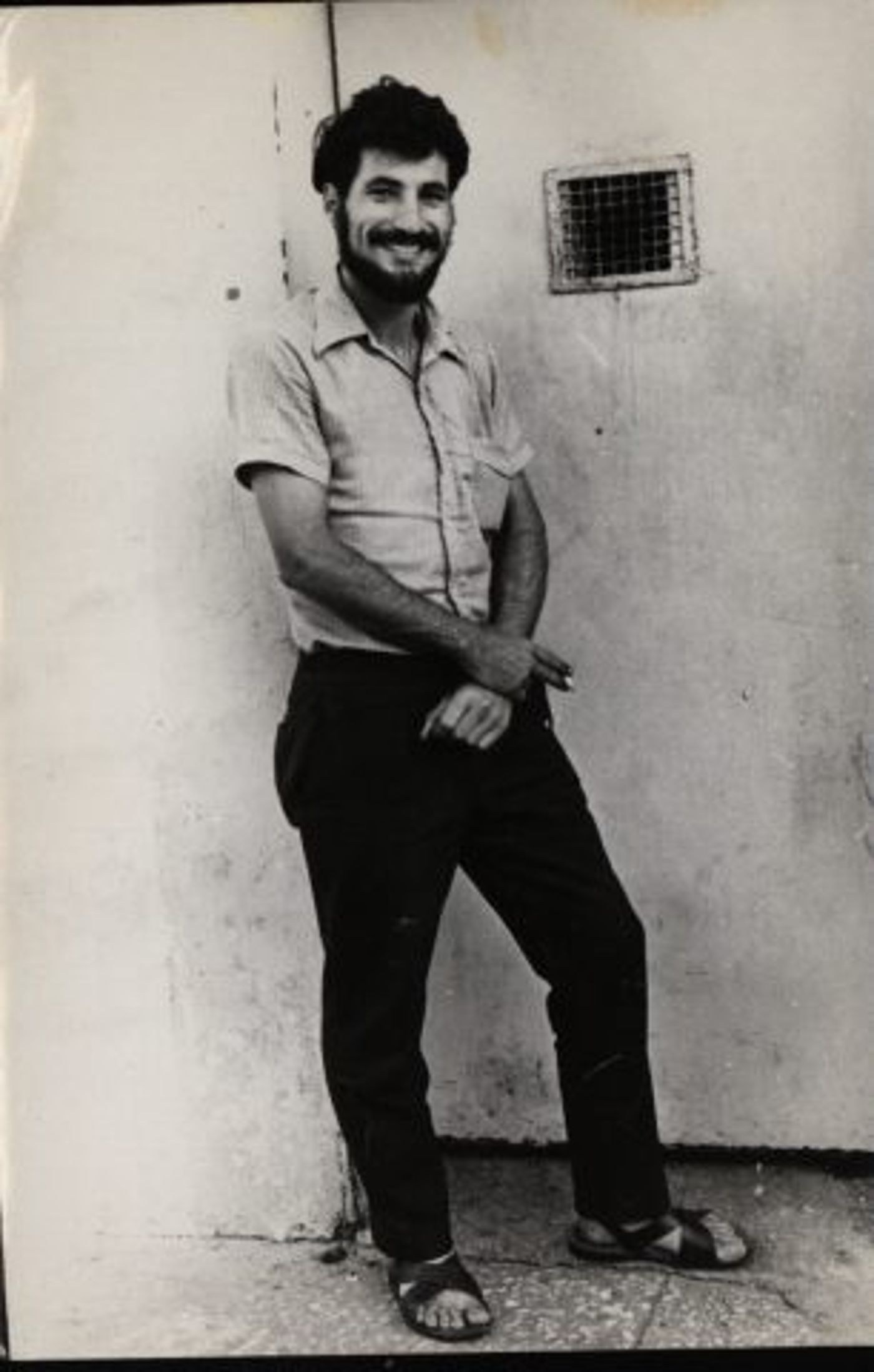 (בני קצובר כשהיה במעצר,
