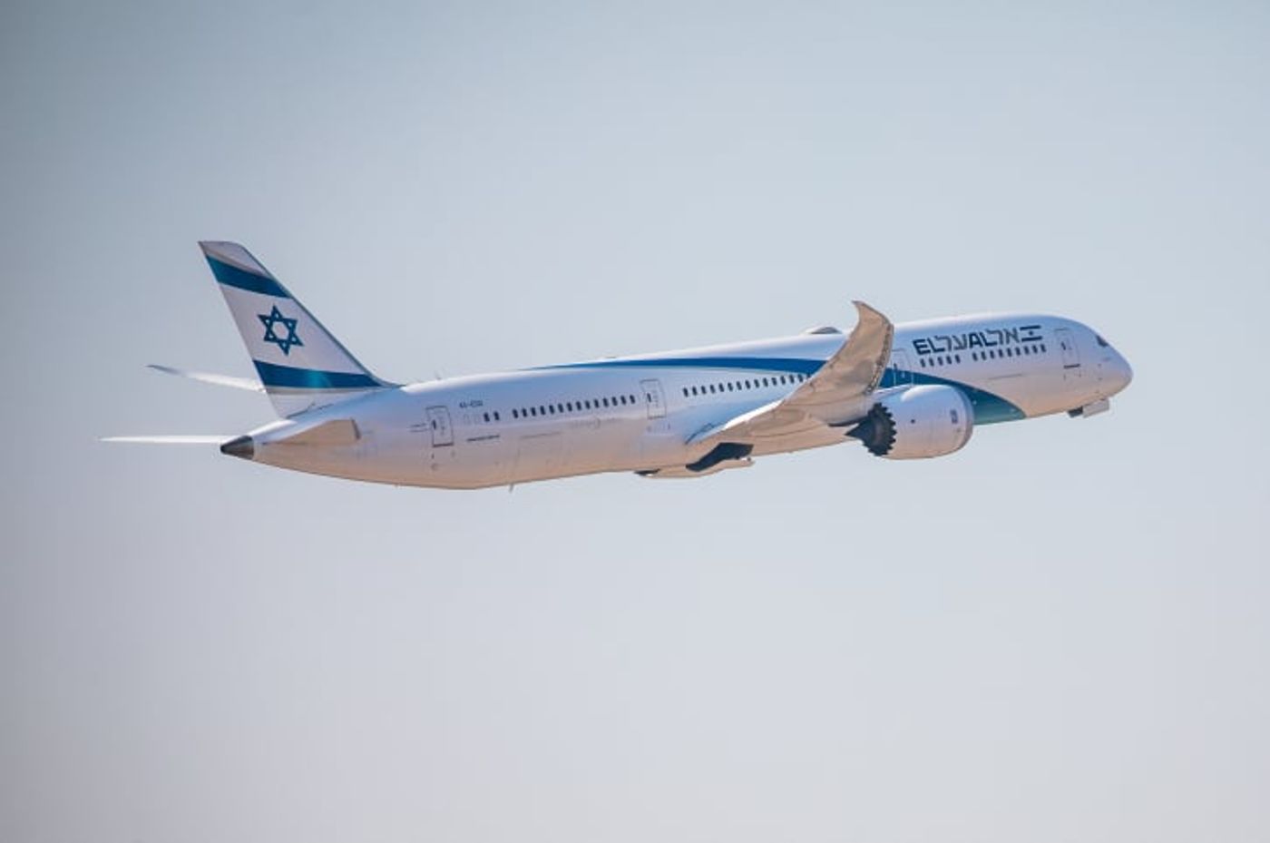 נדב איל הודיע: יוצא לשנה בעקבות תפקיד יוקרתי