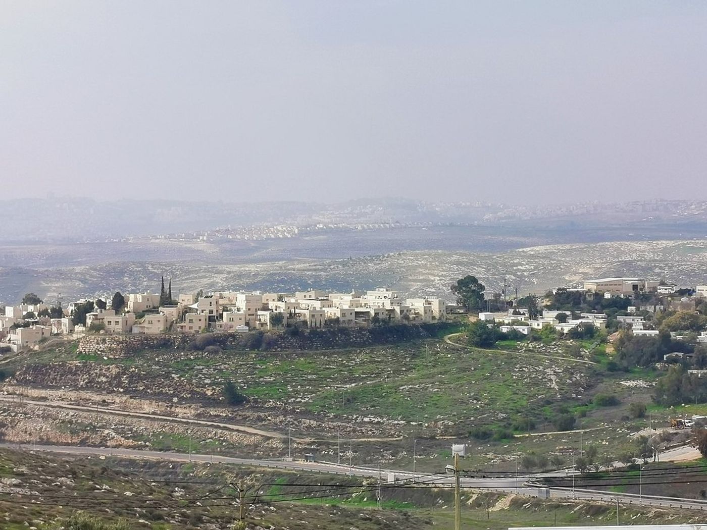 לוקה בנפשו חטף נשק ופתח בירי בגן שעשועים בבנימין