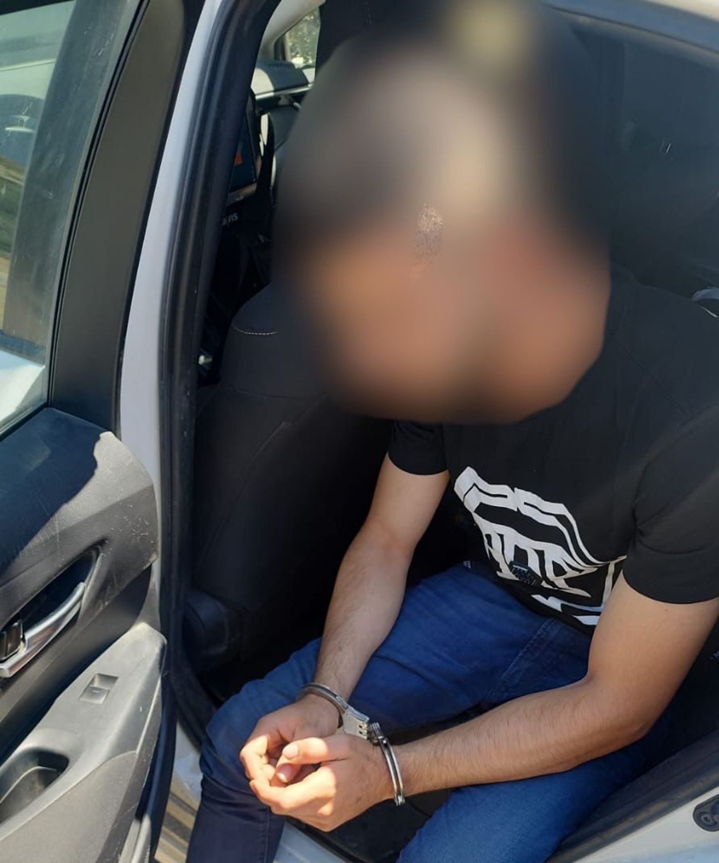 חשד: ערבי תלש דגל ישראל שהונף על גבי רכב בי-ם