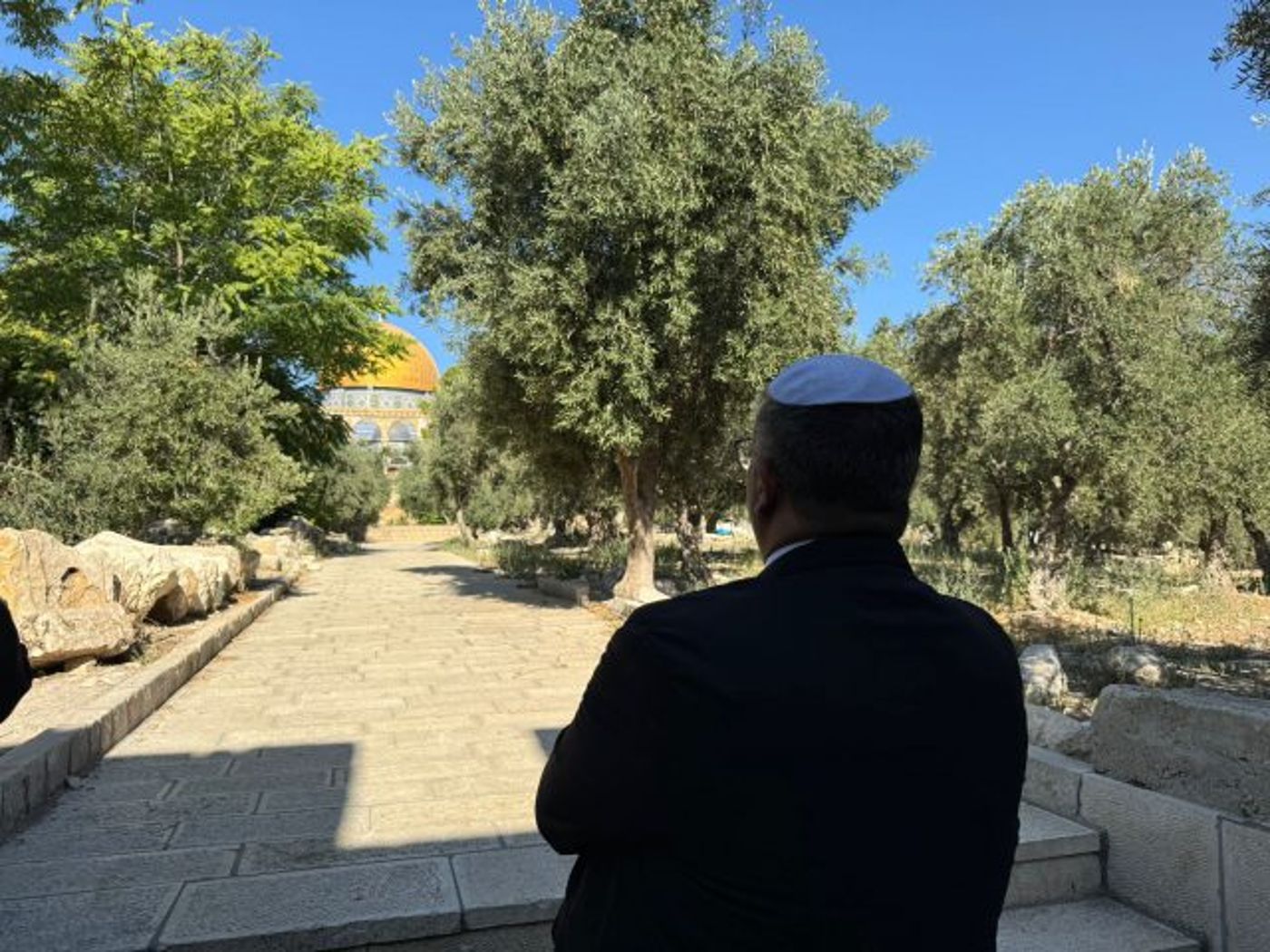 השר בן גביר עלה להר הבית: "להתפלל על החטופים"