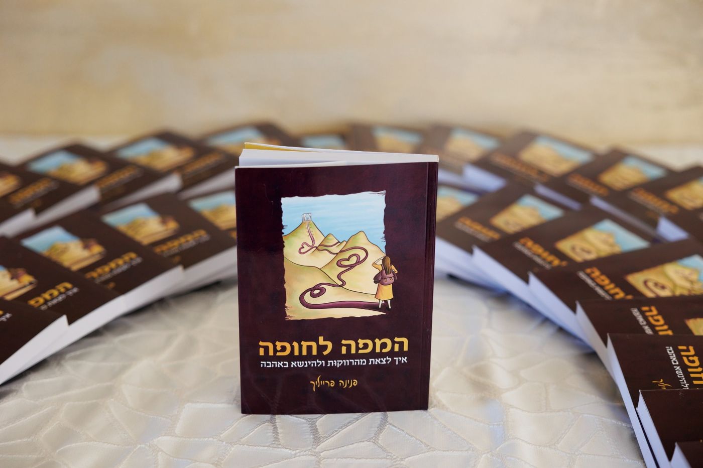 "בחורה לא פוגשת אדם, היא בודקת אם הוא עונה על הפנטזיה"
