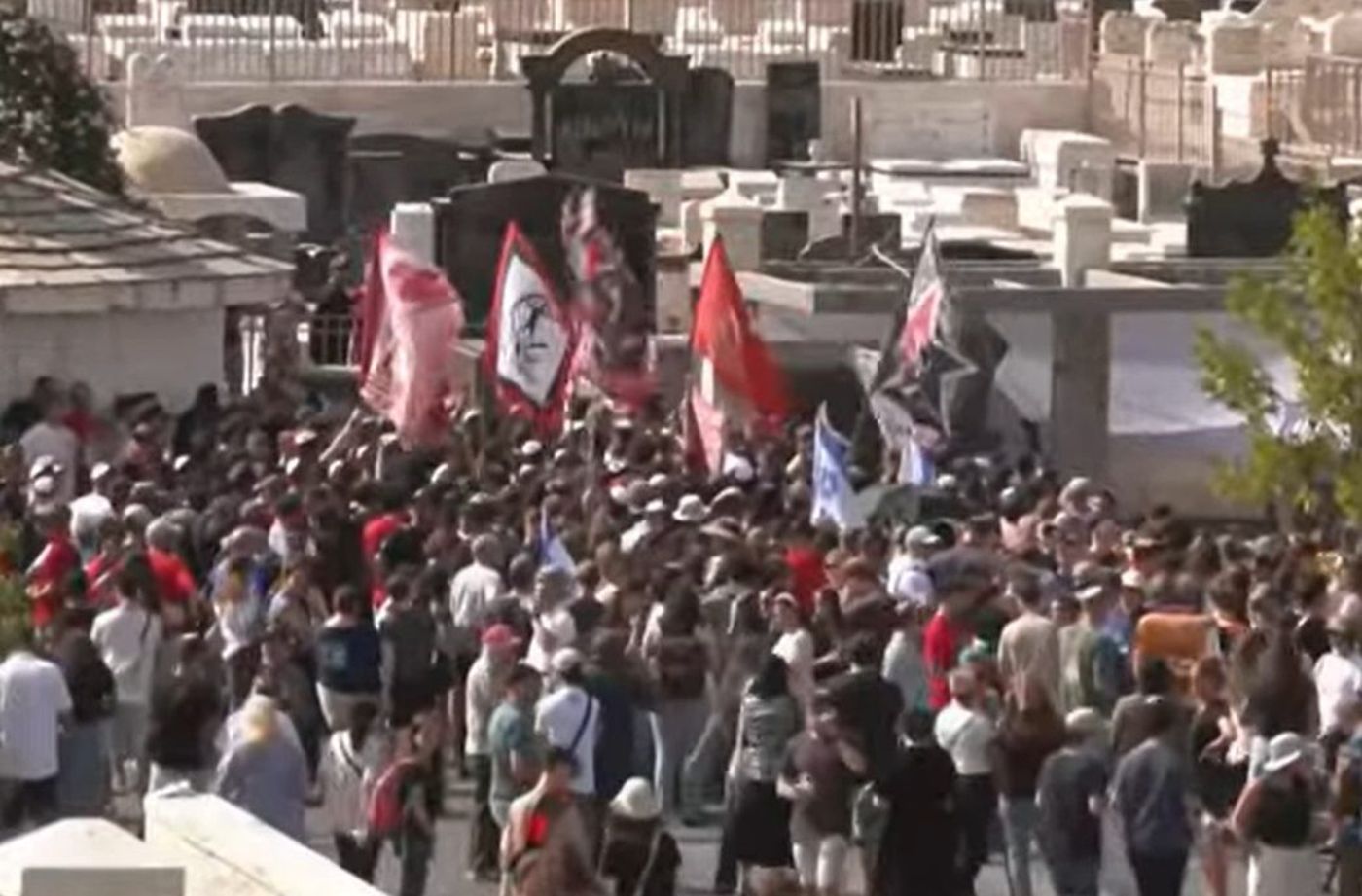 בדרכו האחרונה: הרש גולדברג פולין ז"ל מובא למנוחות