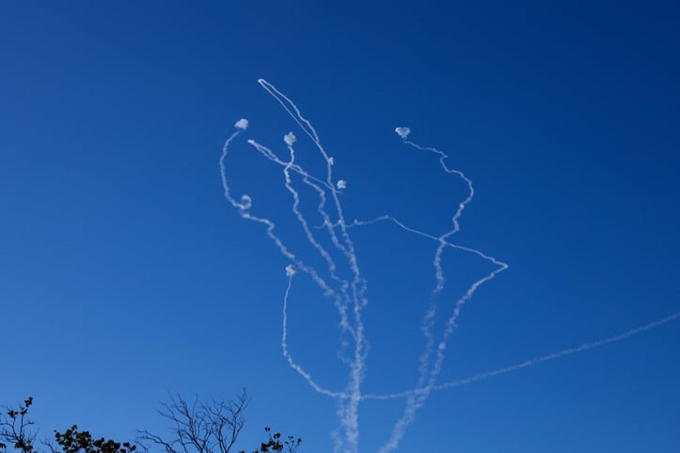 אזעקות בתל אביב, גוש דן והשרון: 3 טילים שוגרו מלבנון