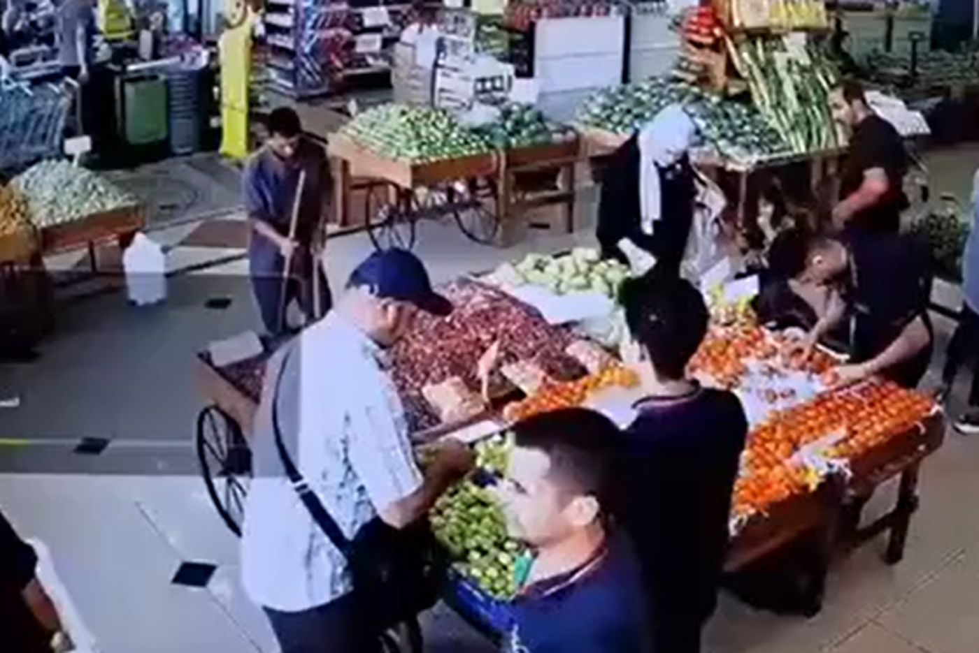תיעוד דרמטי: המכשיר מתפוצץ בידיהם של מחבלי חיזבאללה
