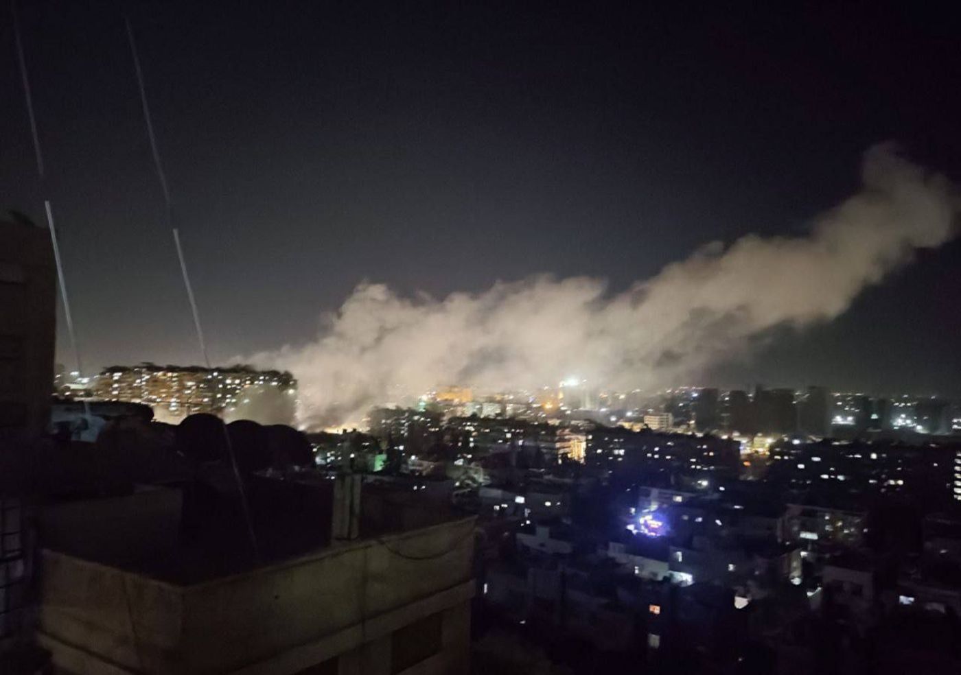 מי היעד? תקיפה אווירית בשכונת היוקרה של דמשק