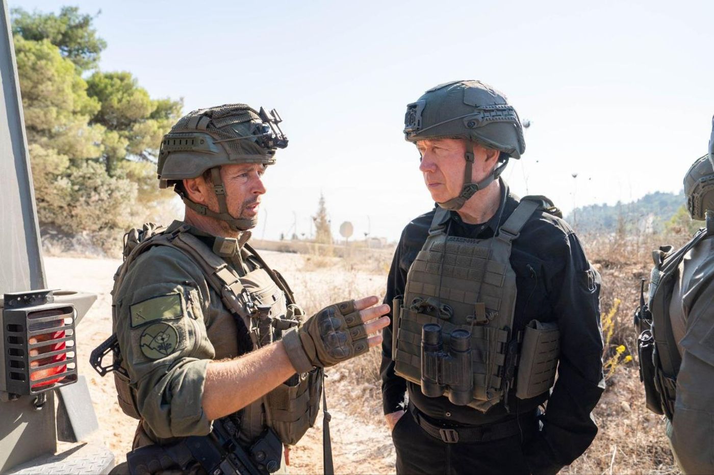 גלנט: "לא נאפשר לחיזבאללה לחזור לכפרים שליד הגבול"
