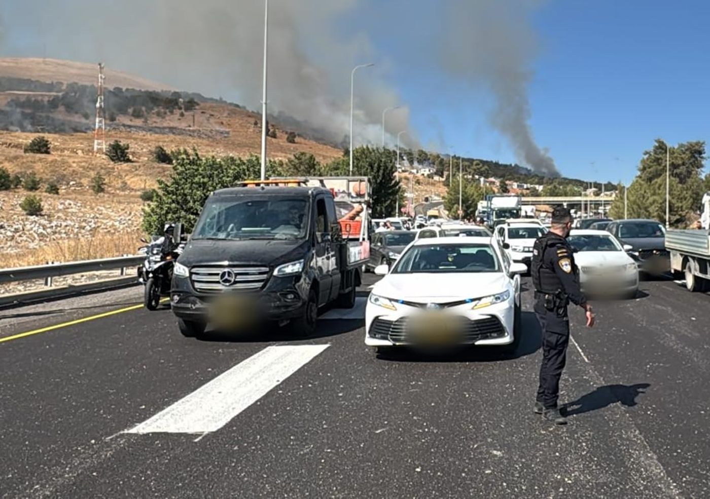 בשעה אחת: חיזבאללה שיגר כ-100 רקטות לצפון