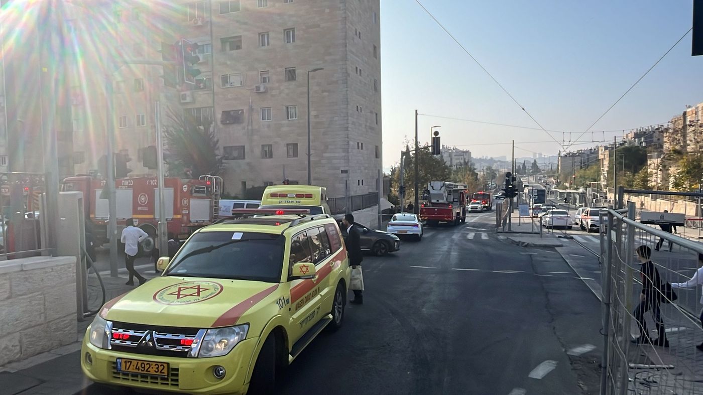 שריפה פרצה בדירה בירושלים, אישה בת 70 במצב קשה