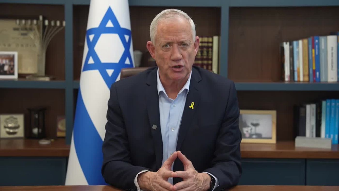 גנץ: "אני מצטער על כל אזרח איראני שנהרג"