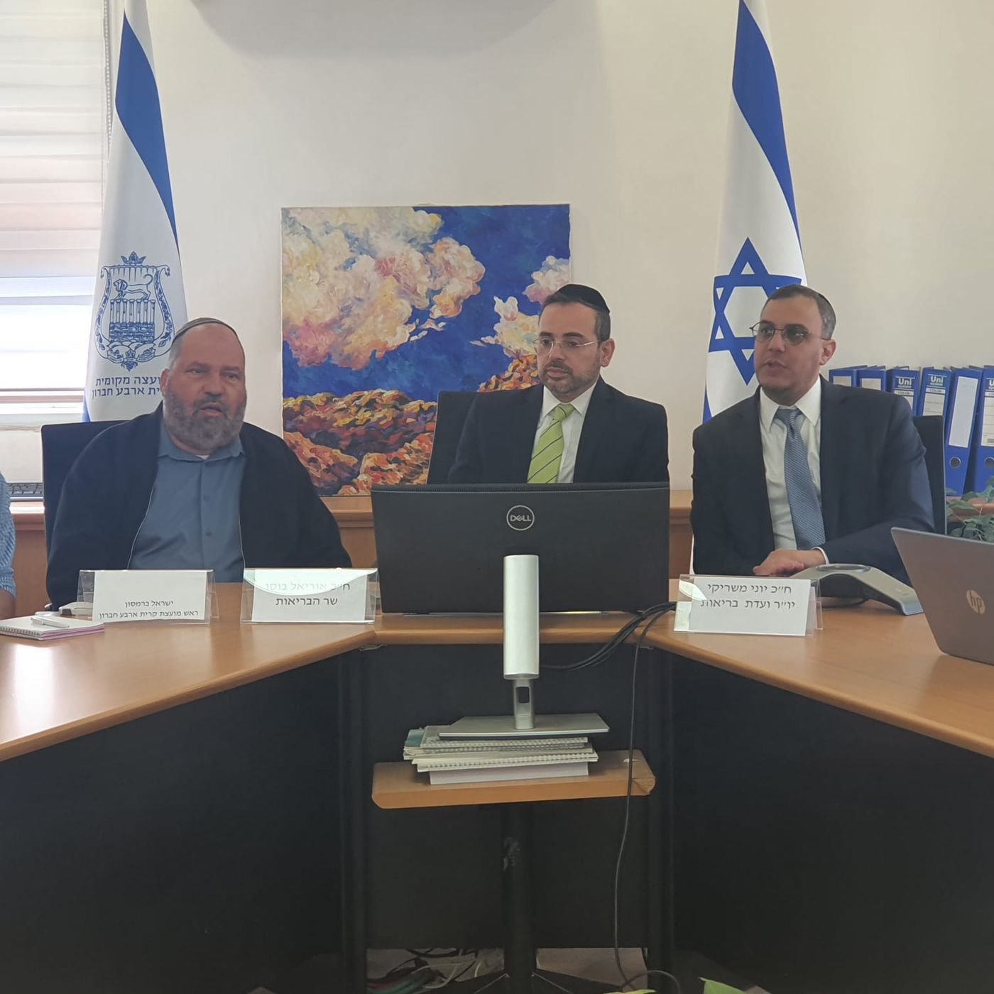 השר בוסו בחברון: "חיזוק מערך הבריאות – ביטוי חשוב לריבונות"