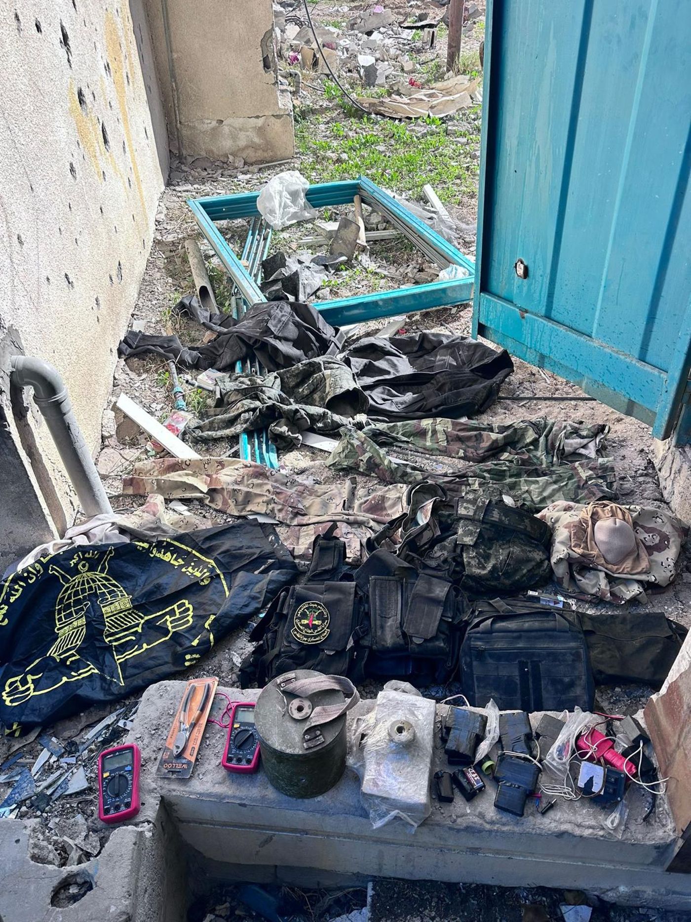המלחמה בעזה: כל אלו נמצאו במנהרה חדשה בצפון הרצועה