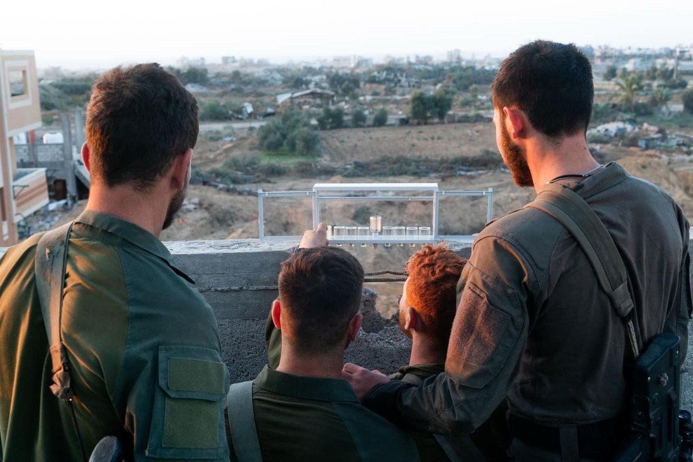 בלעדי: חנוכייה מותאמת ללוחמים בשדה הקרב
