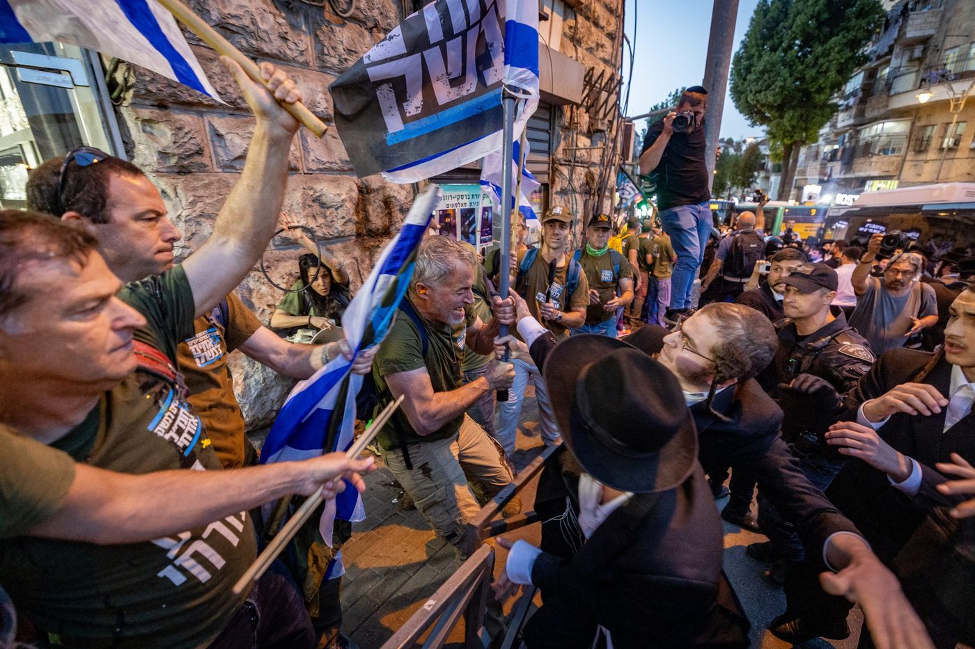הח"כית מהציונות הדתית נפגשה עם בכיר אחים לנשק