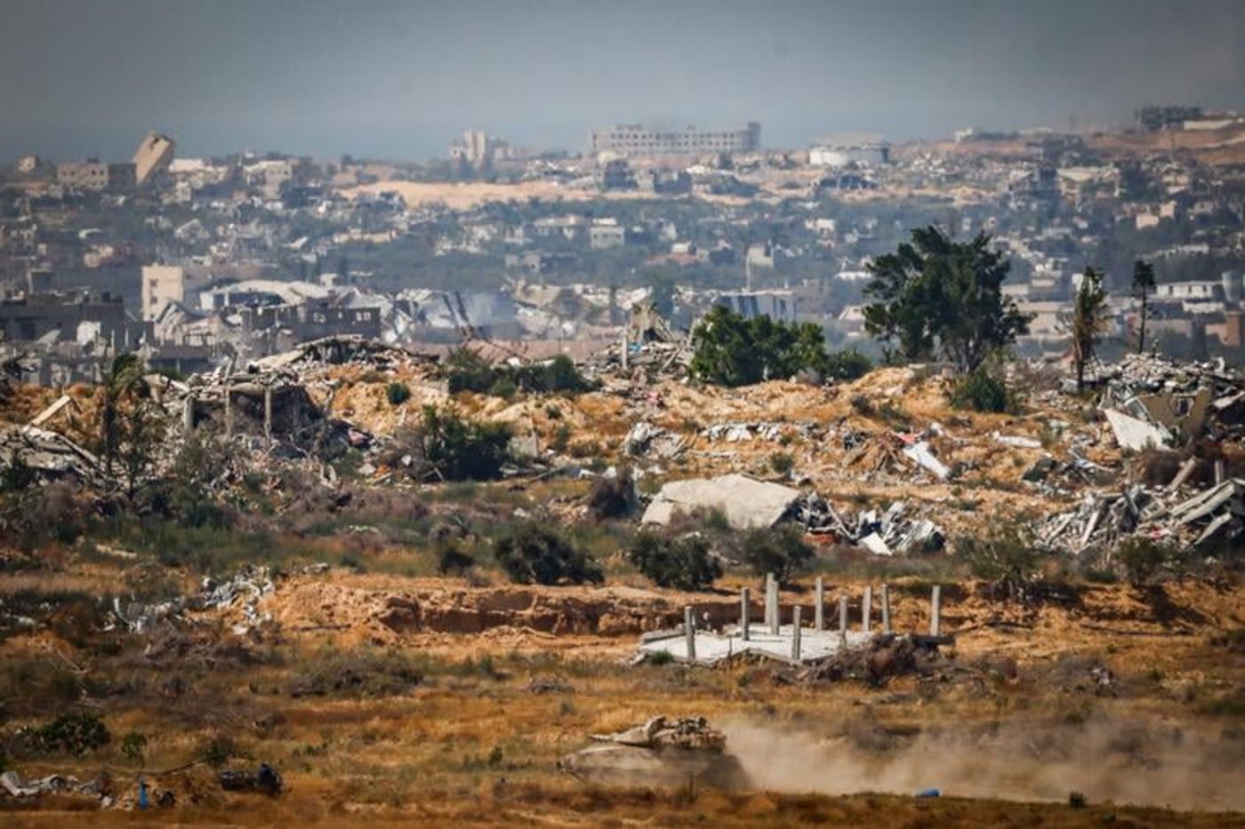 הרמטכ"ל לשעבר: מצפה שישראל לא תשלח חיילים להרוג תינוקות בעזה