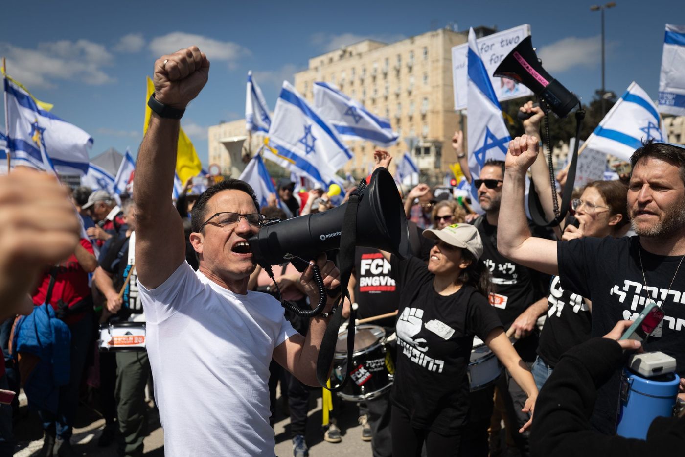 המצור על הכנסת: רונן בר נכשל גם בהגנה על הדמוקרטיה