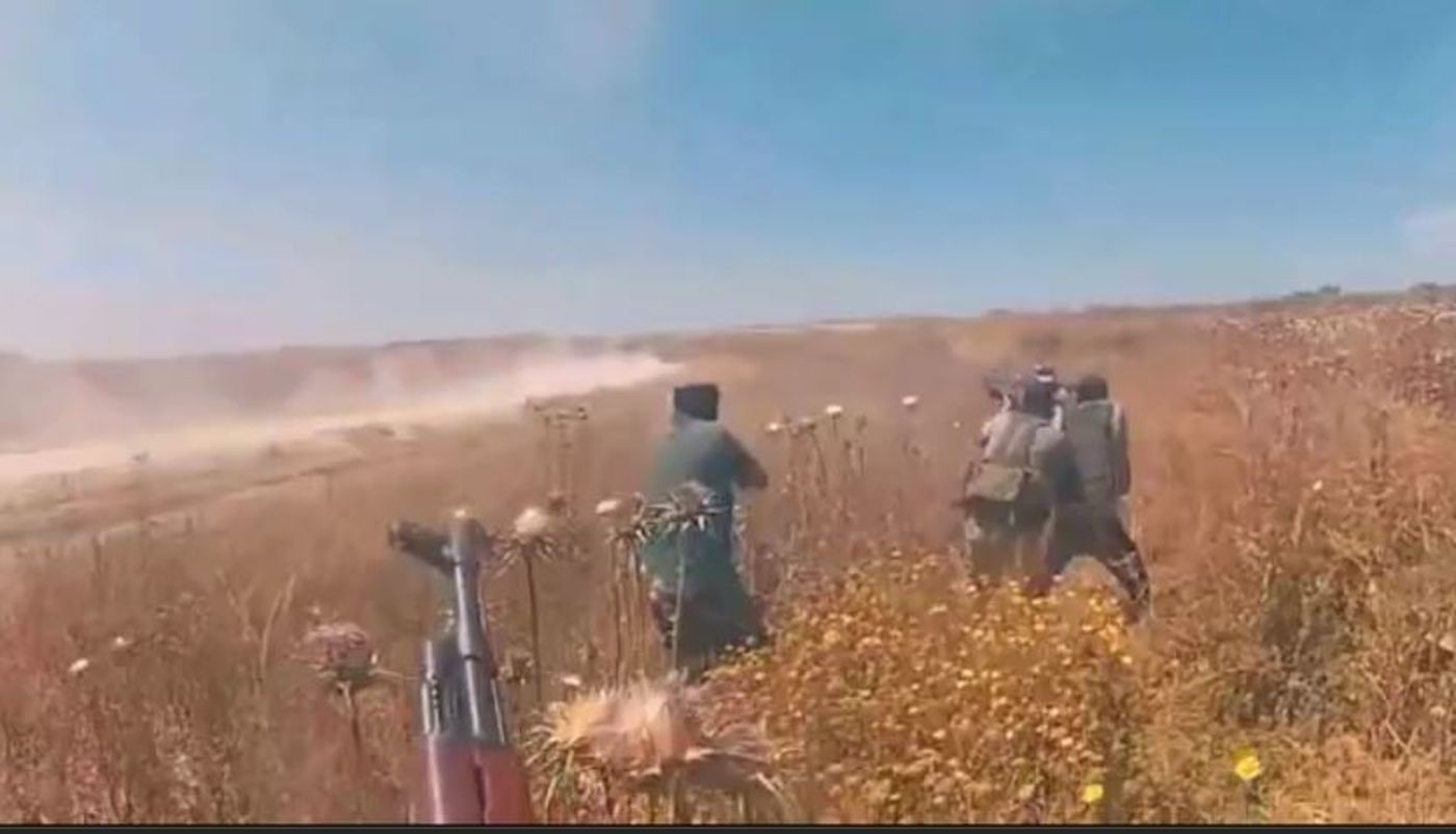 חוליית המחבלים יורה לרכבים הישראלים