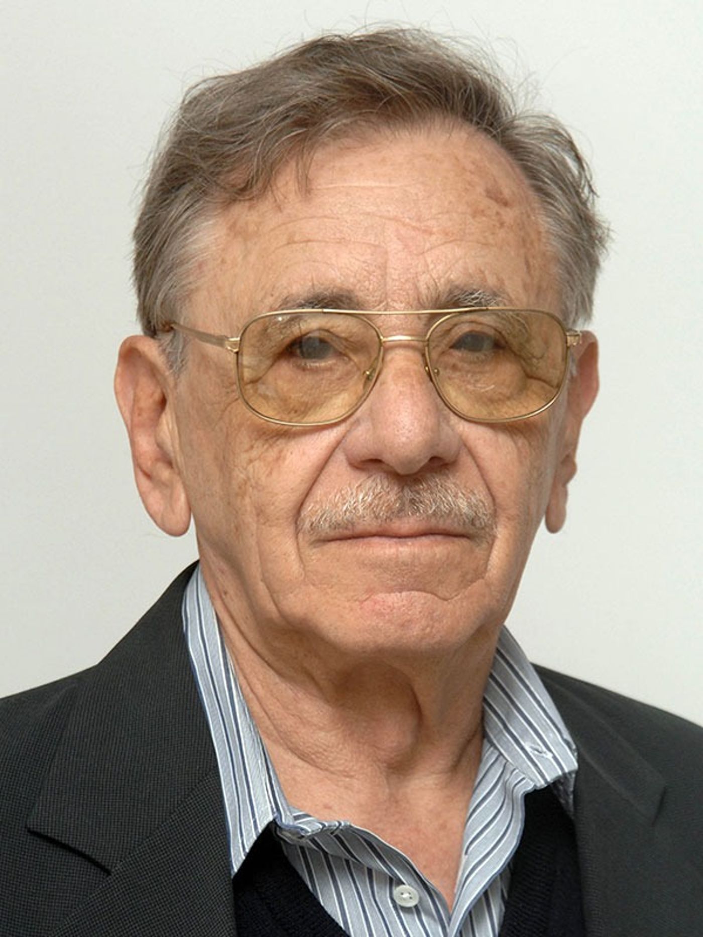 המציל היהודי דוד גור (ללא קרדיט)