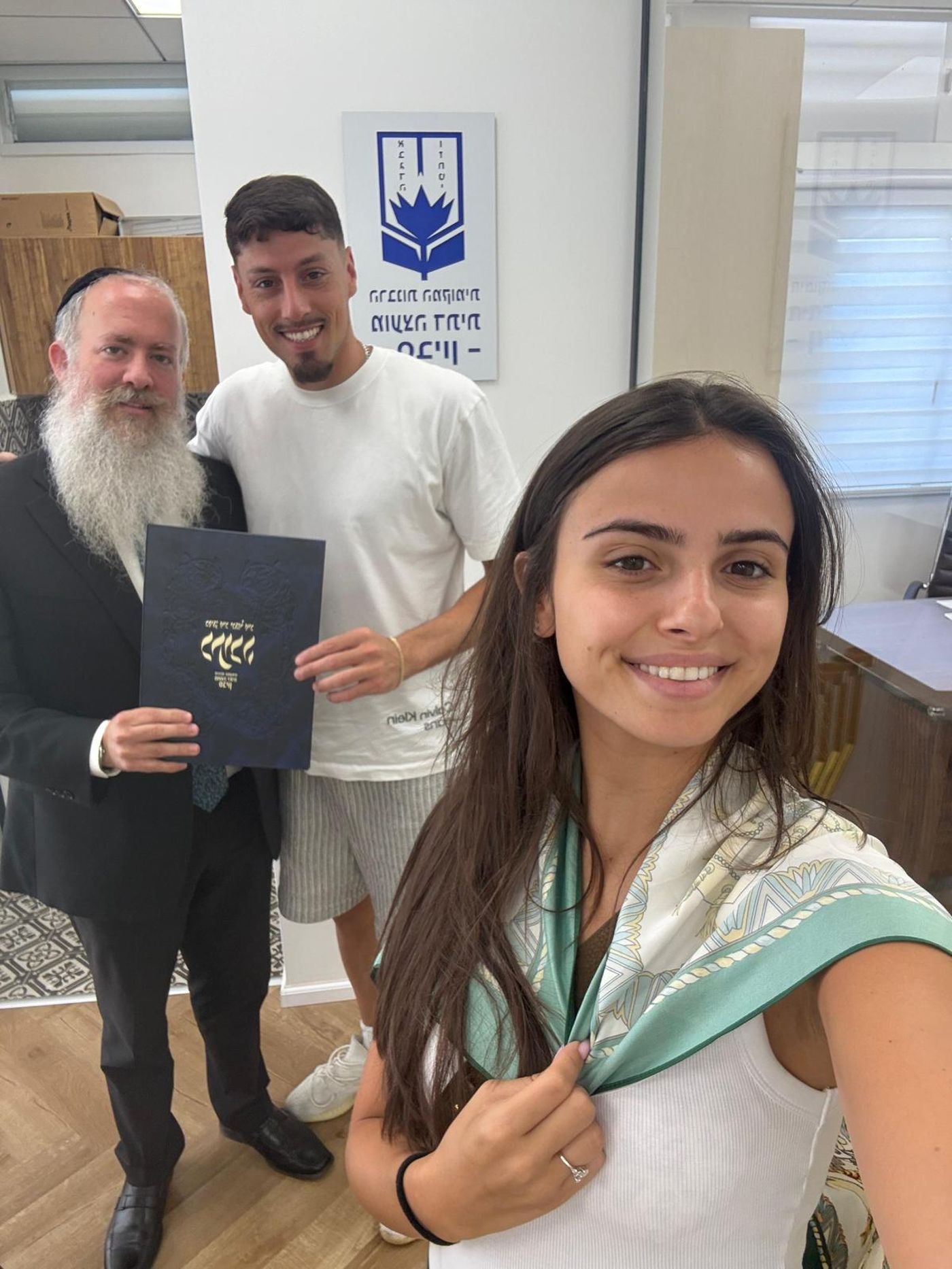 קים אור ויפתח זיו אצל הרב ביסטריצקי.