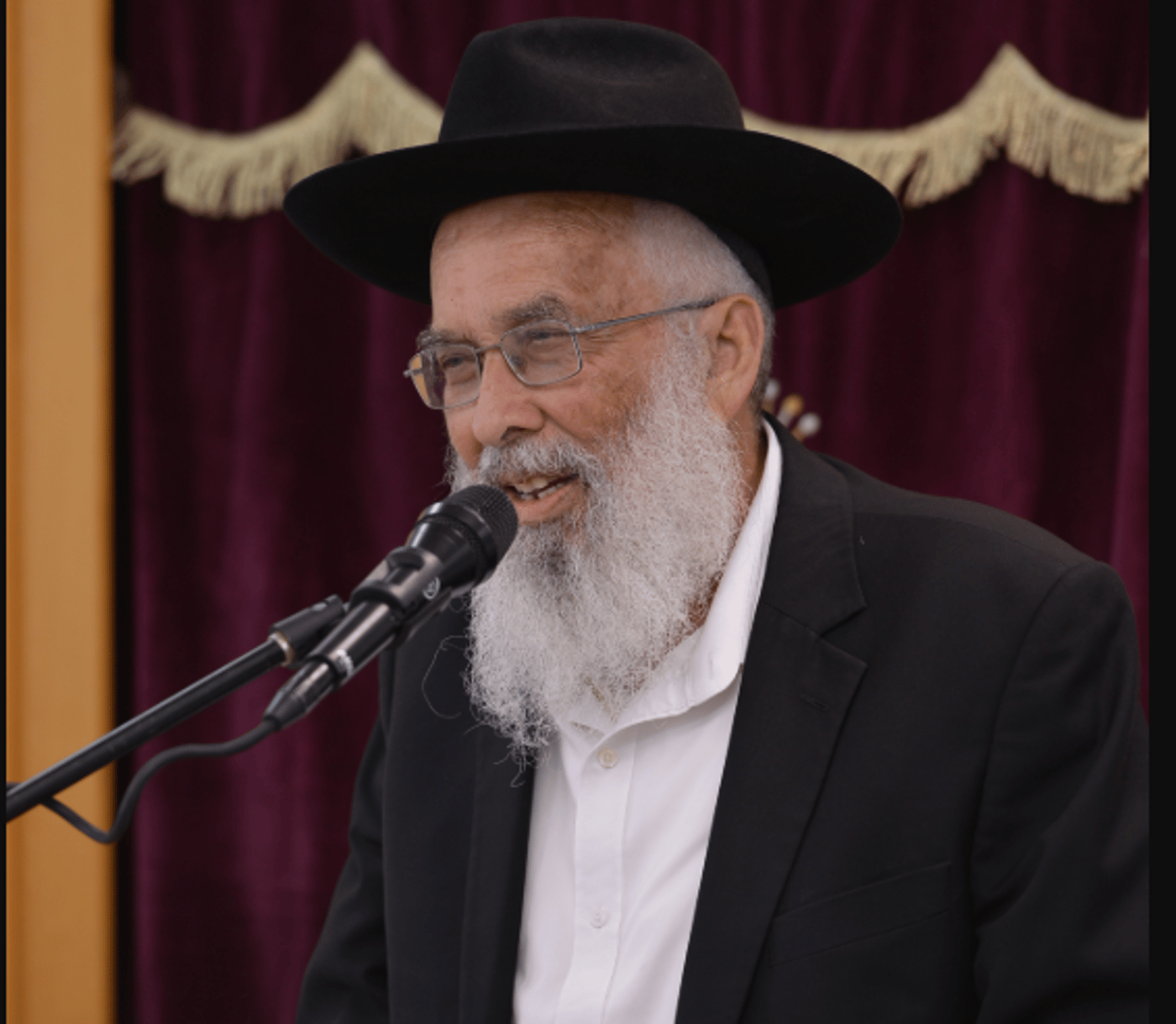 התפללו לרפואתו: הרב עמי שטרנברג אושפז בבית החולים