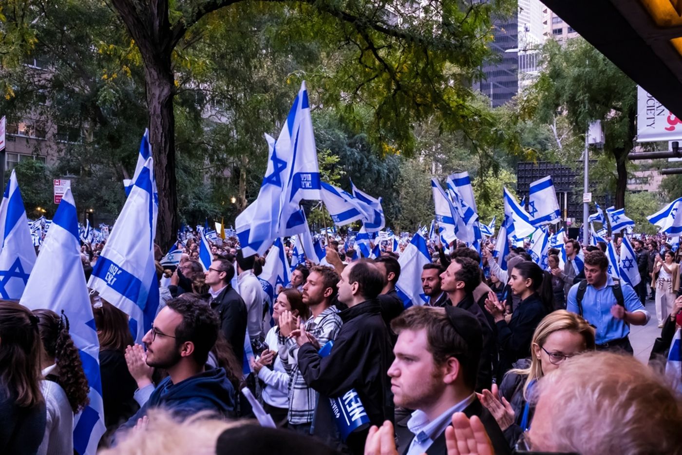 חברת הפדרציה היהודית בניו יורק נרצחה באירוע הירי