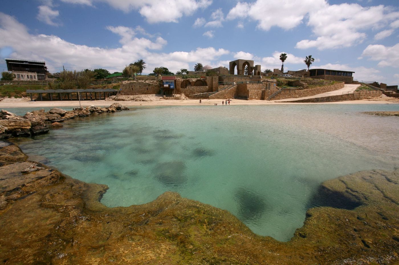 אחרי 24 שעות: הוסר איסור הכניסה לחופים בצפון