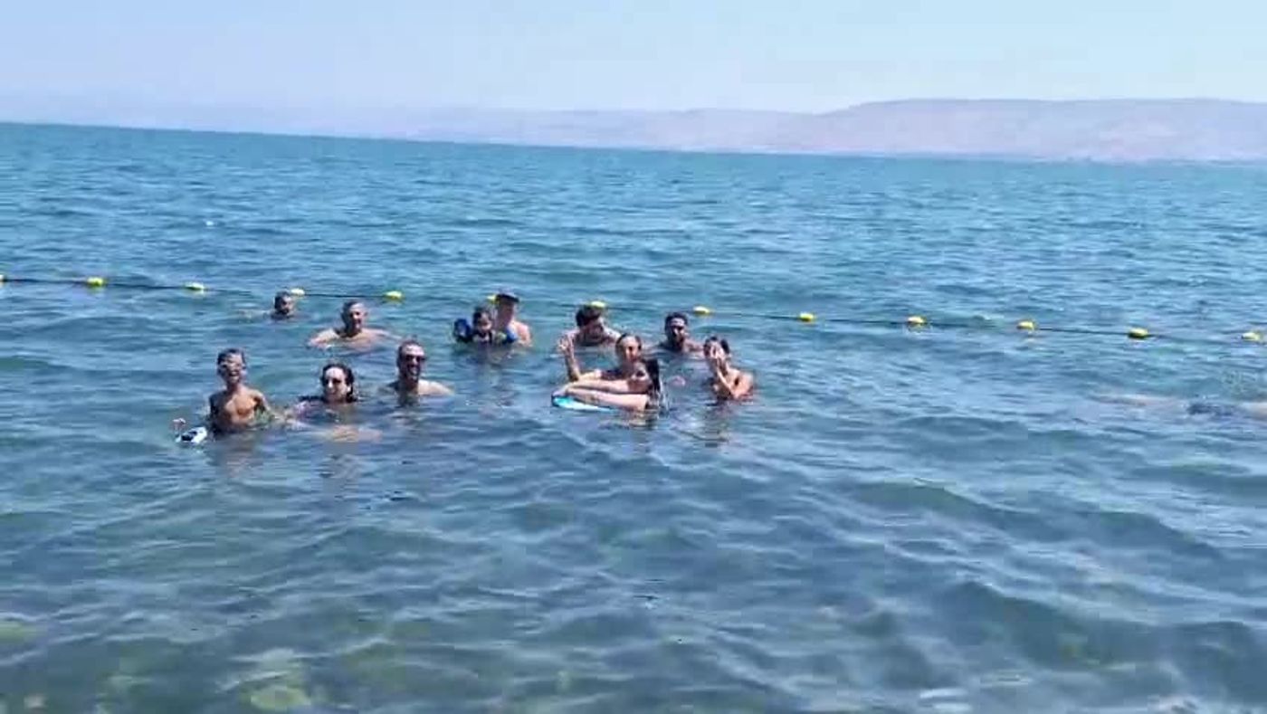 אחרי האזהרה החמורה: החוף הפופולרי בכנרת נפתח מחדש