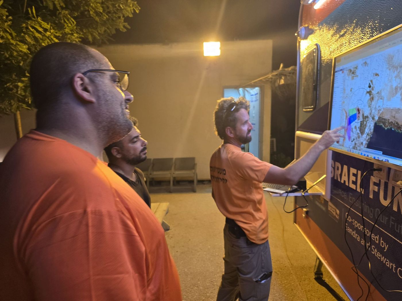 חשש לחייו: חיפושים אחר נעדר בים המלח