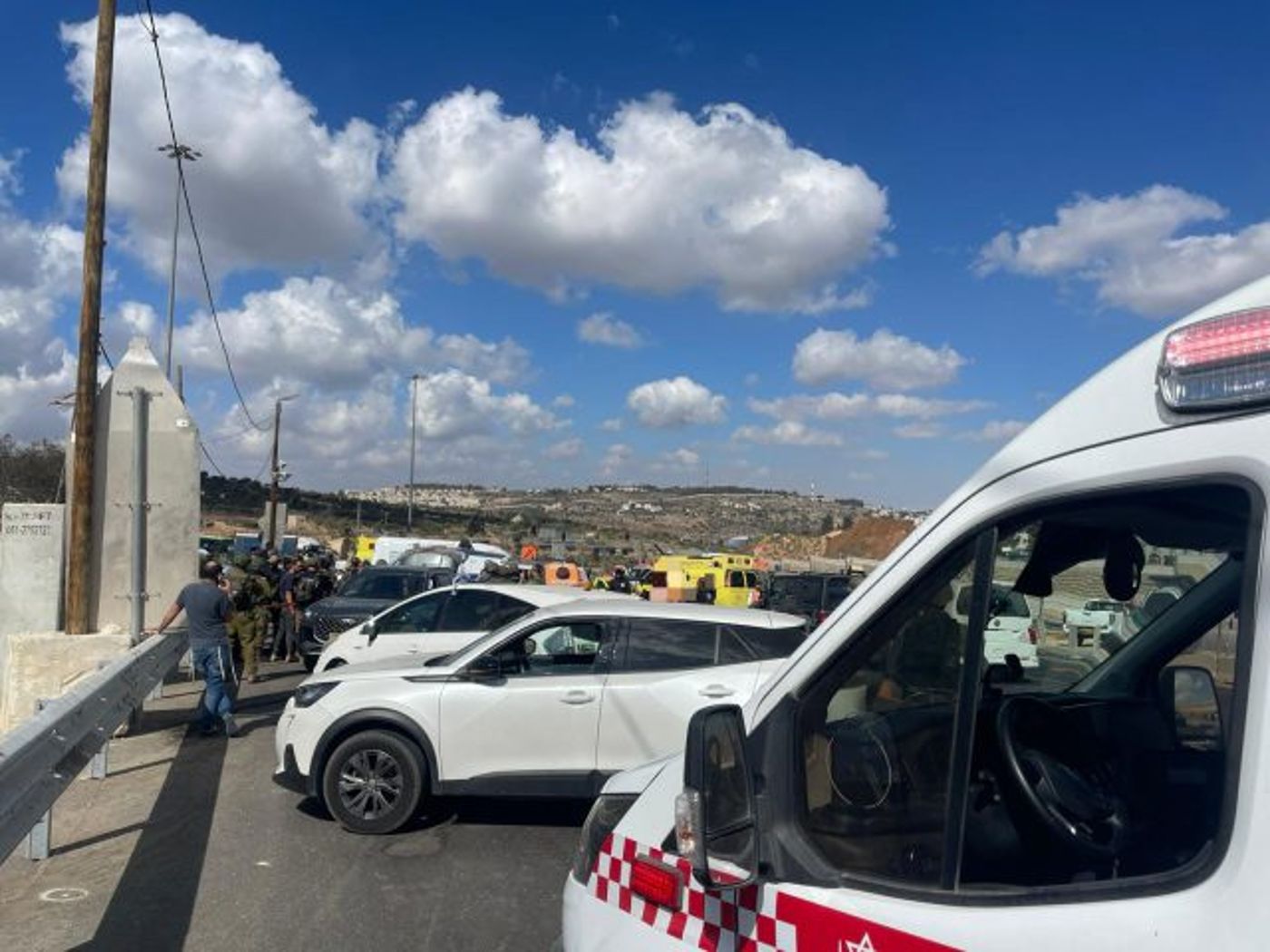 זירת הפיגוע (דוברות מד"א)