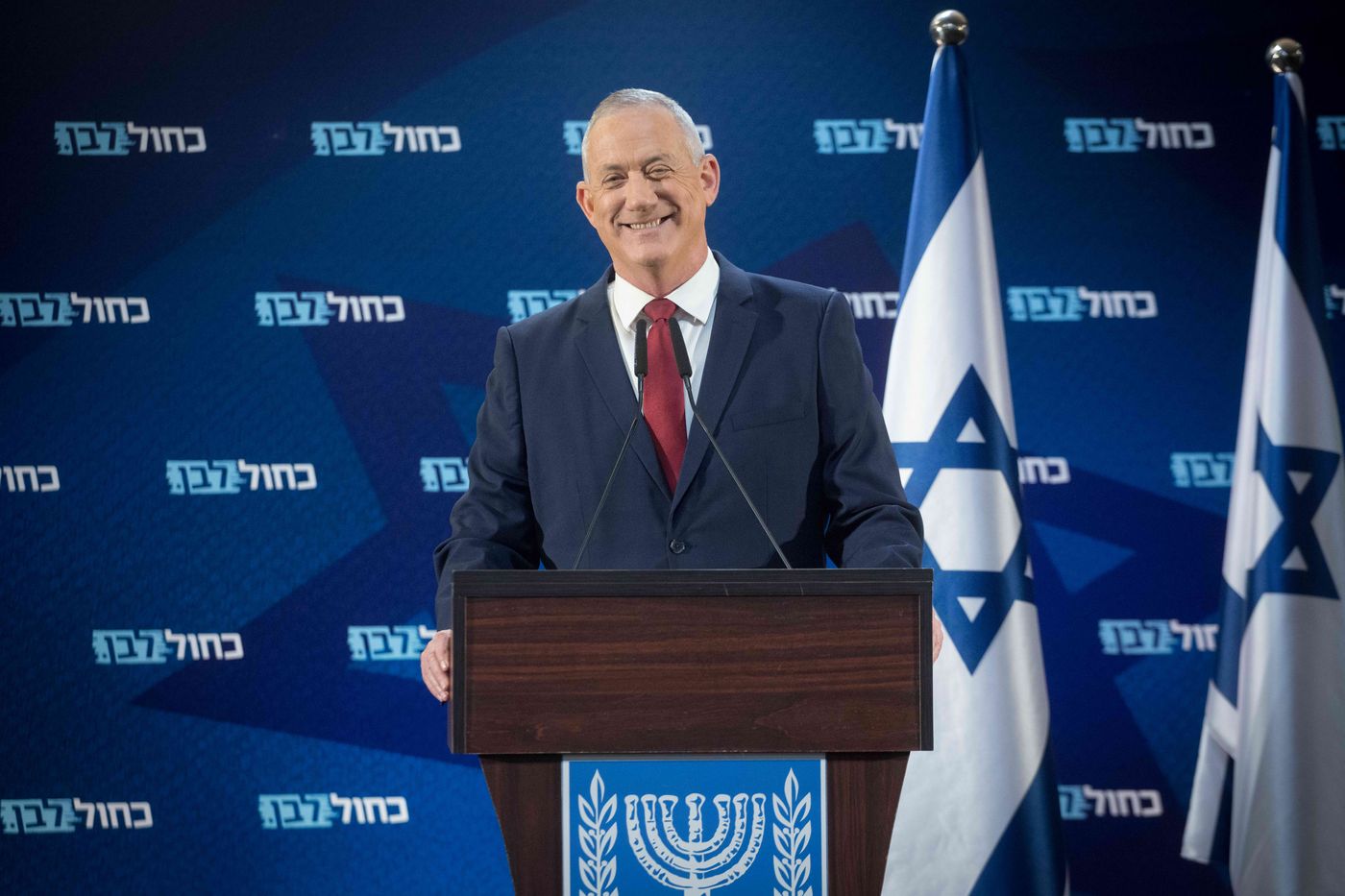 בני גנץ: בכחול לבן רק היו"ר קובע