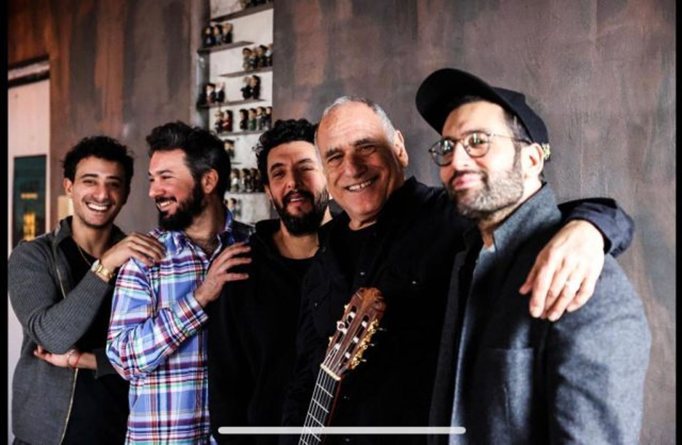 דויד ברוזה והלהקה (צילום אהוד לזין)