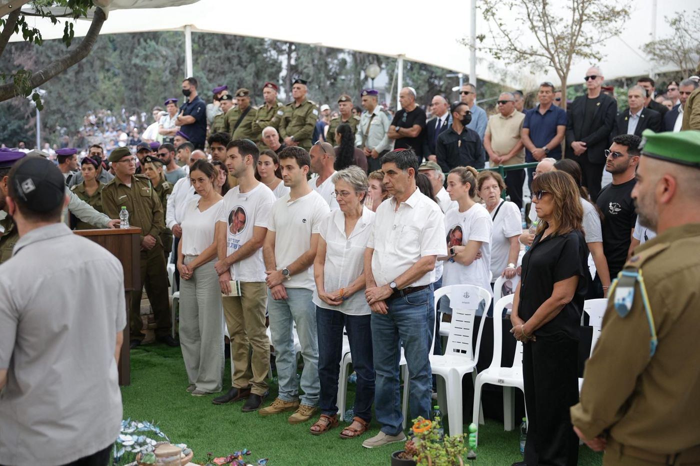 משפחת גולדין בהלוויה של הדר