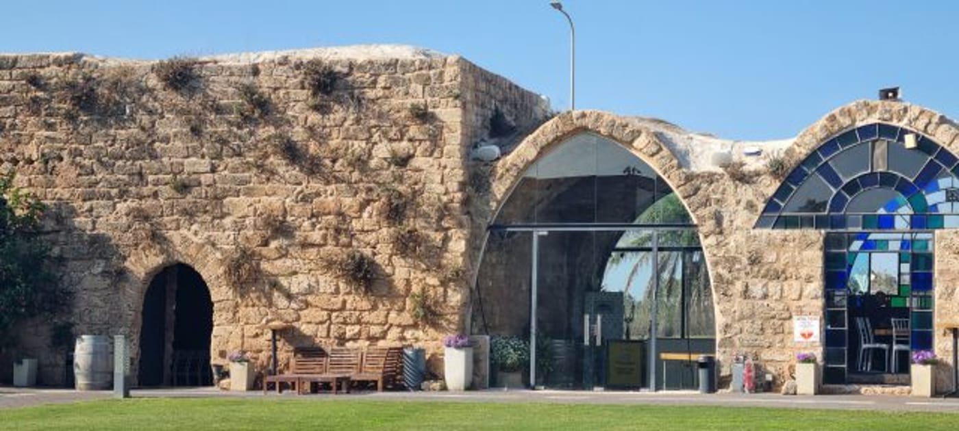 טעמים של תורכים, בריטים וישראלים: סיפורה של מסעדת בוהריים