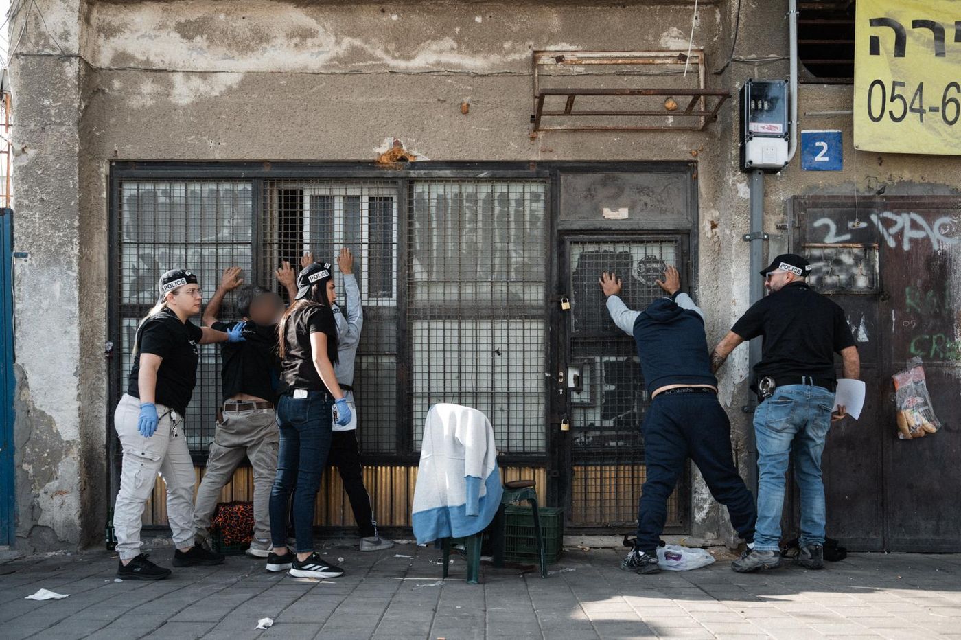 באמצעות סמויים: רשת ענק של סחר בסמים נתפסה בת"א. צפו במעצרים