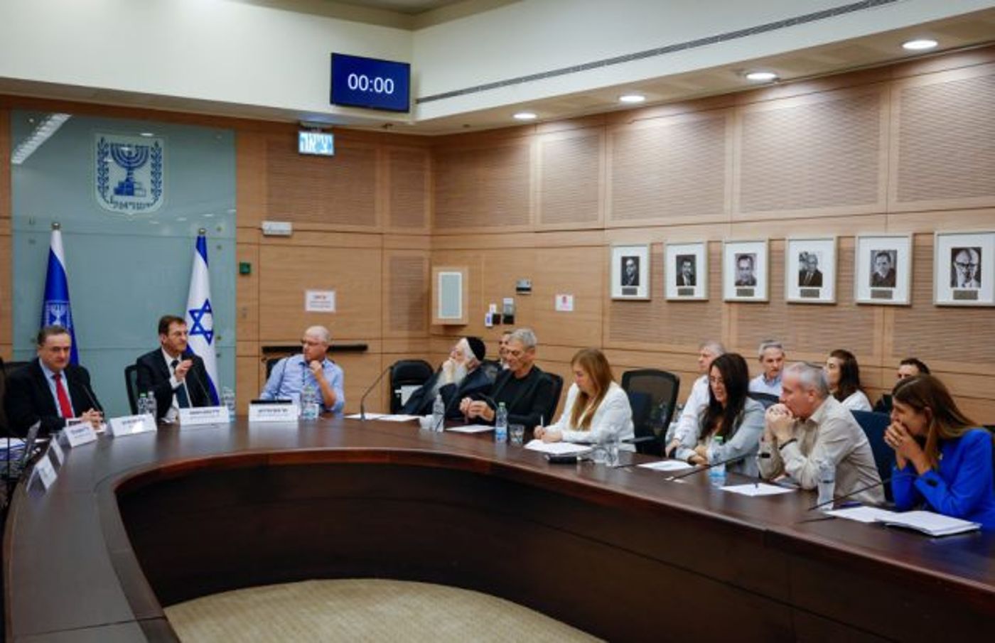 הדיון |